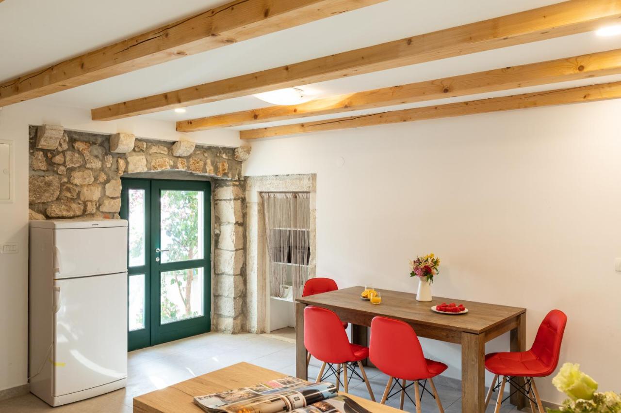 קאבטאט Holiday Home Anamarija מראה חיצוני תמונה