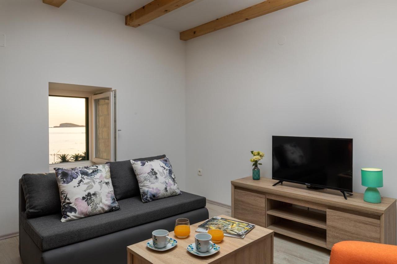 קאבטאט Holiday Home Anamarija מראה חיצוני תמונה