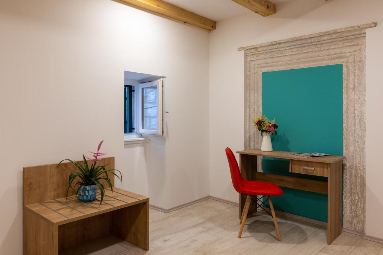 קאבטאט Holiday Home Anamarija מראה חיצוני תמונה