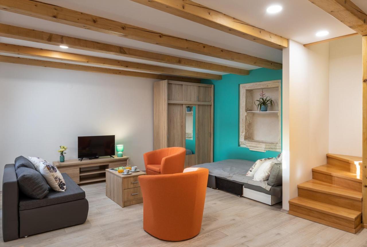 קאבטאט Holiday Home Anamarija מראה חיצוני תמונה